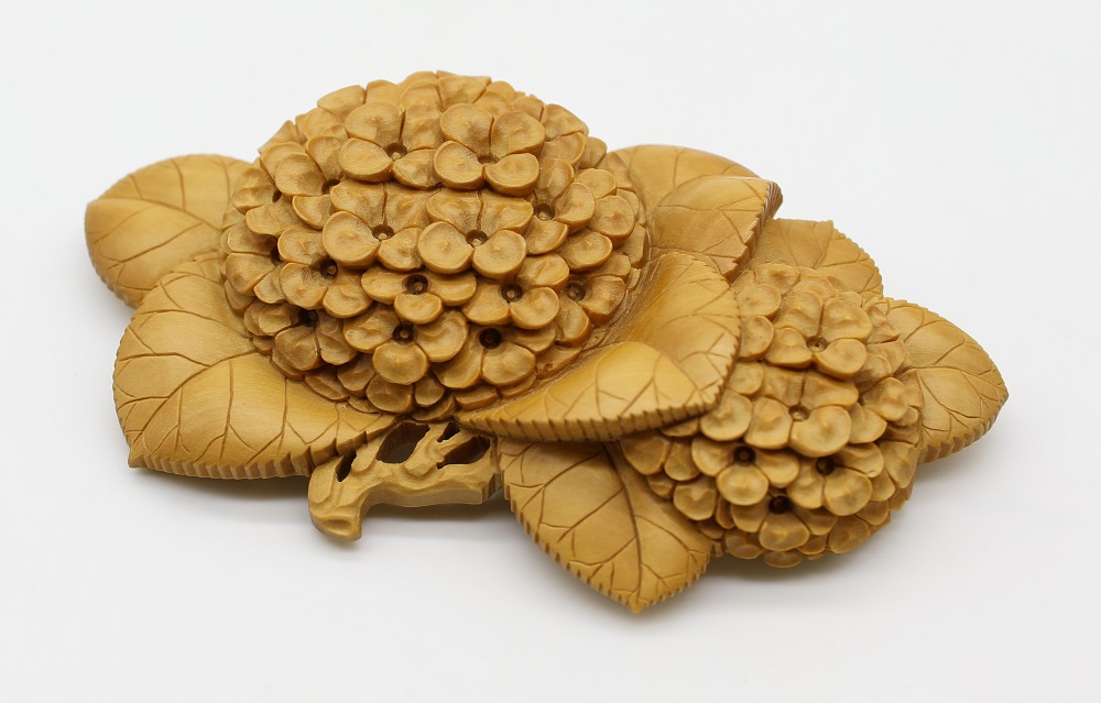 つげ細工の彫刻アクセサリー 素敵です。｜有玉本店｜新着情報｜和の