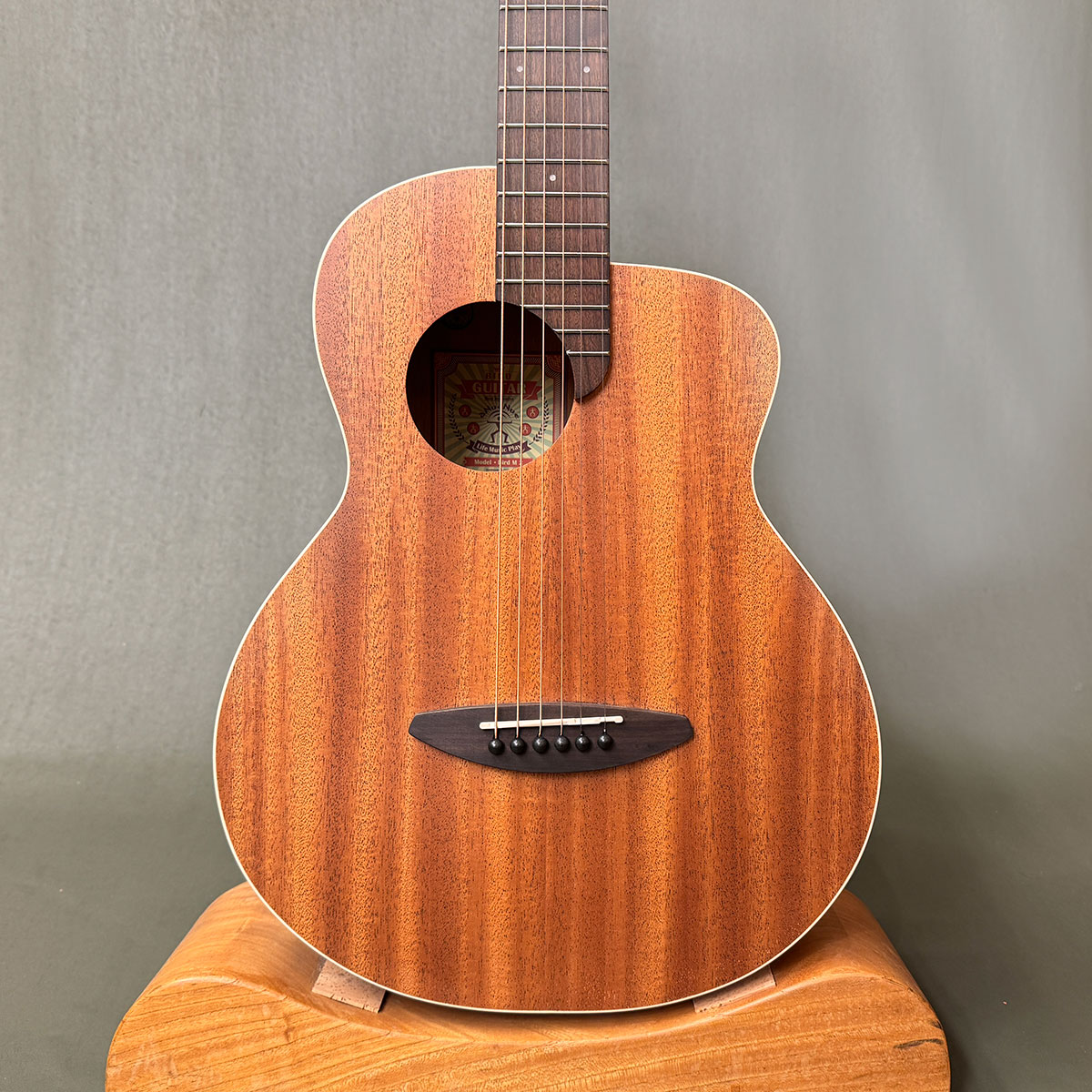 下倉楽器ウェブショップ / aNueNue / アヌエヌエ