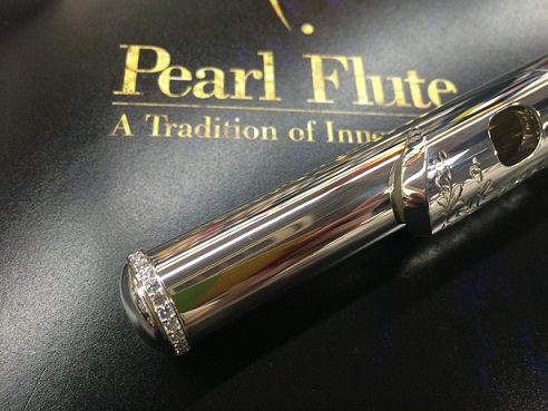 木管楽器】スワロフスキー仕様の限定フルートを紹介～見て美しい吹いて