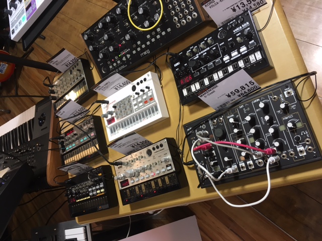 KORGの人気ガジェットVolcaシリーズを持ち出そう！volcaを4台収納可能