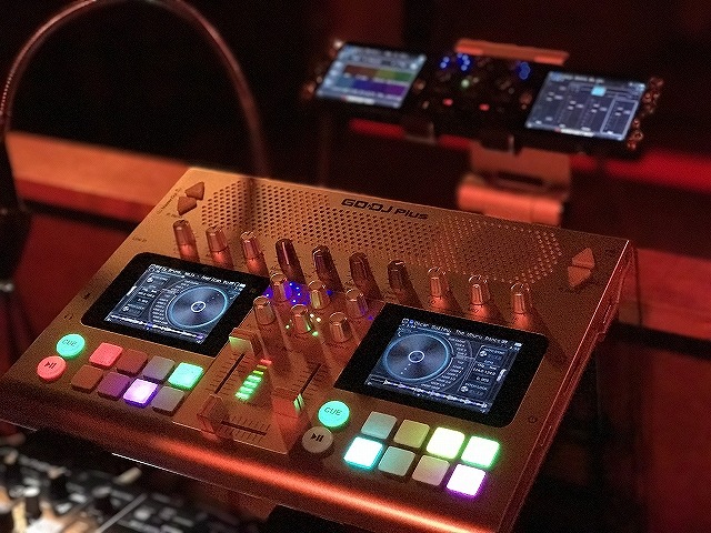A4サイズ・オールインワンの ポータブルDJシステム GODJ Plus 発売開始