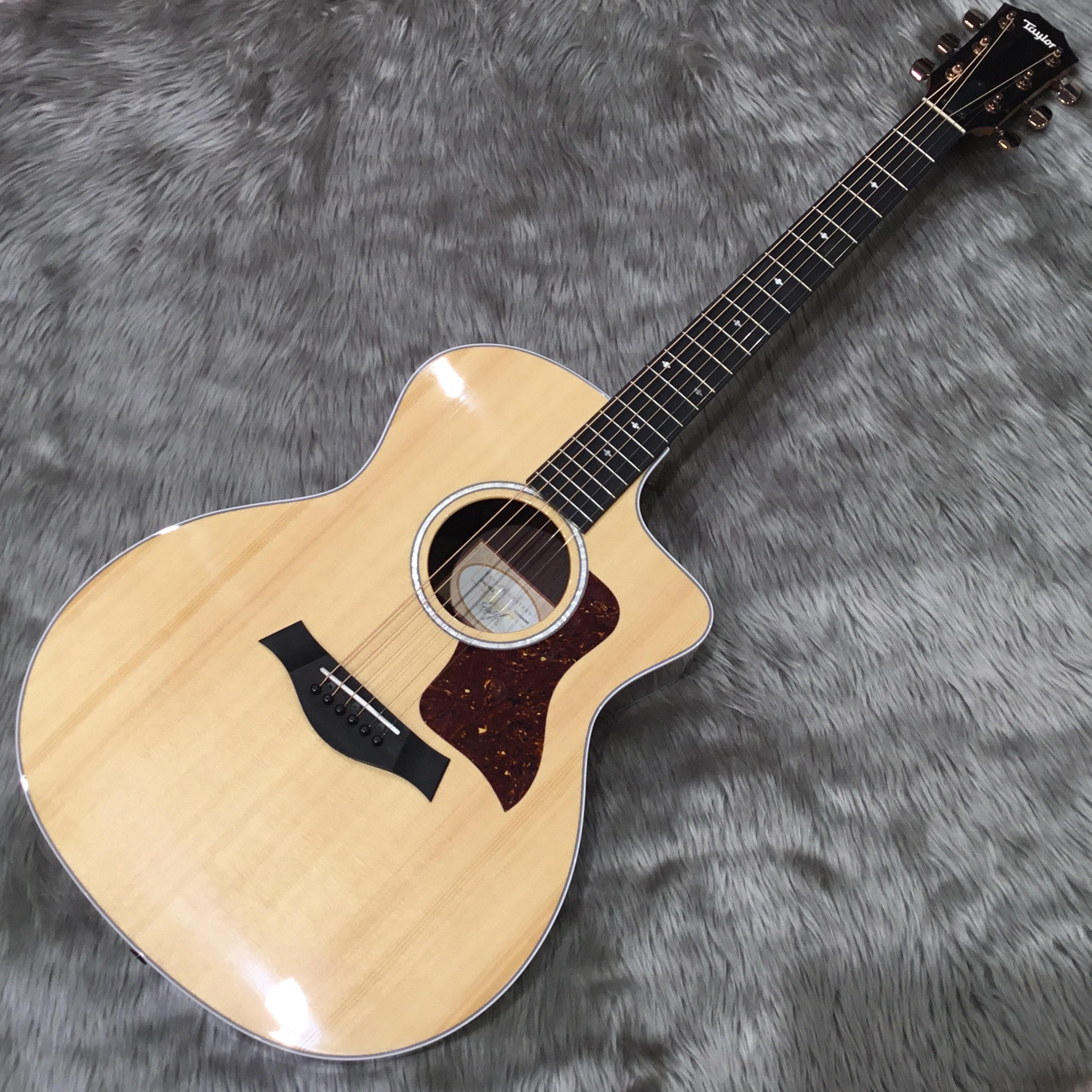アコースティックギター】Taylor 214ce RW DLX をご紹介！｜島村楽器