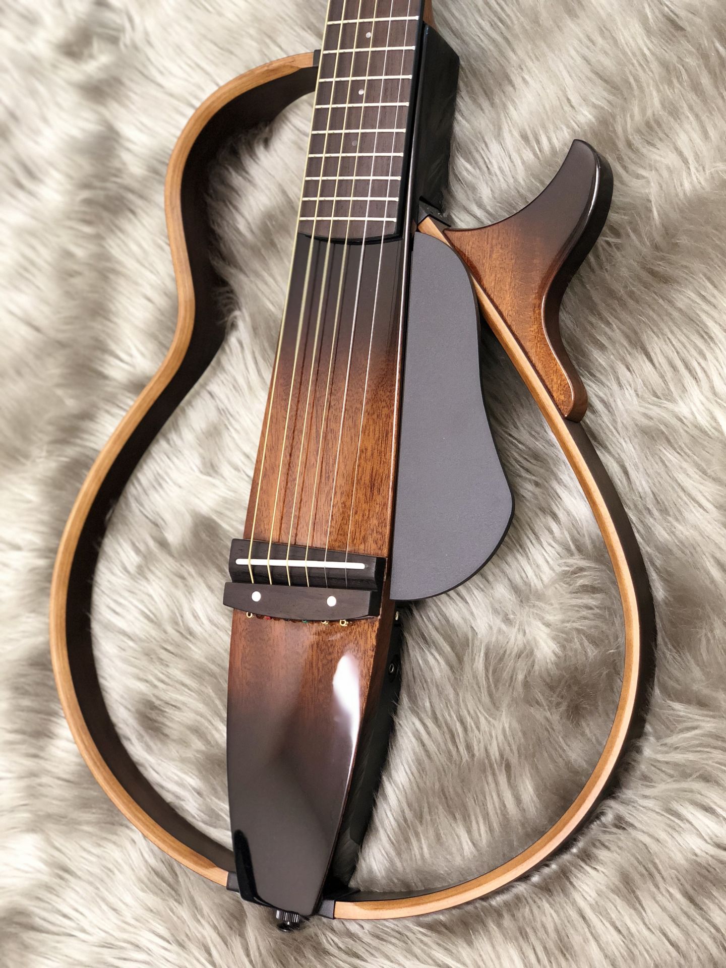 アコースティックギター】サイレントギター YAMAHA SLG200Sのご紹介