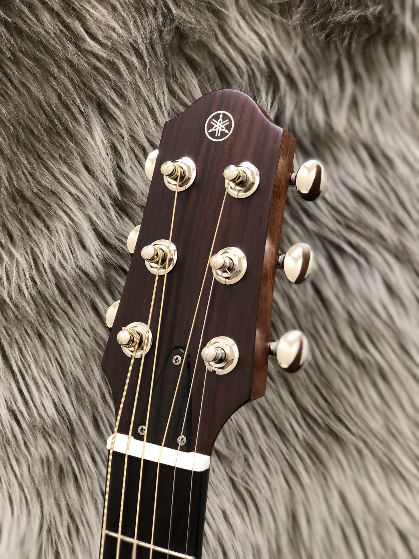 アコースティックギター】サイレントギター YAMAHA SLG200Sのご紹介