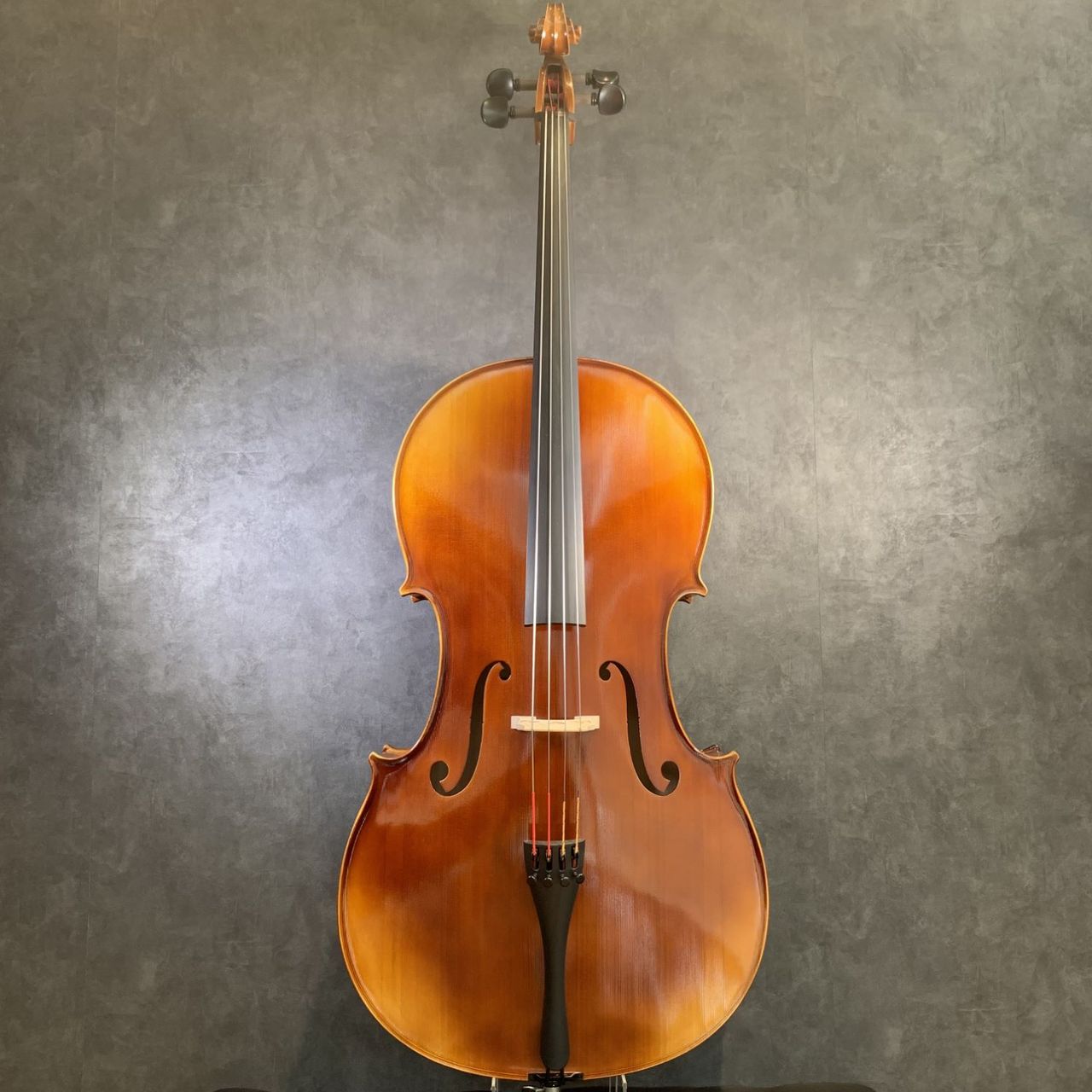 弦楽器専門店】展示チェロのご紹介 ｜島村楽器 岩田屋福岡店