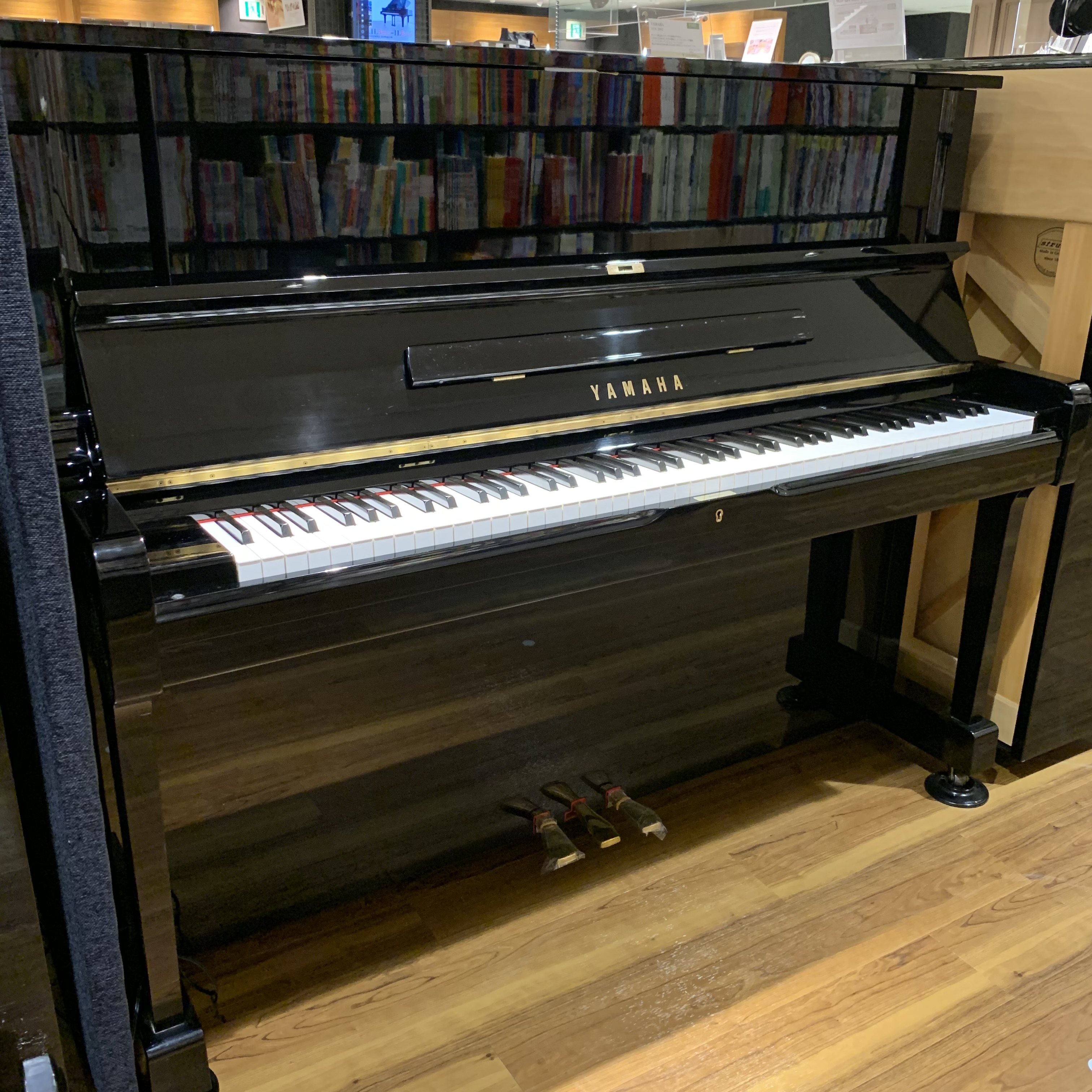 展示アップライトピアノ】YAMAHA(ヤマハ) YUS 1982年製｜島村楽器