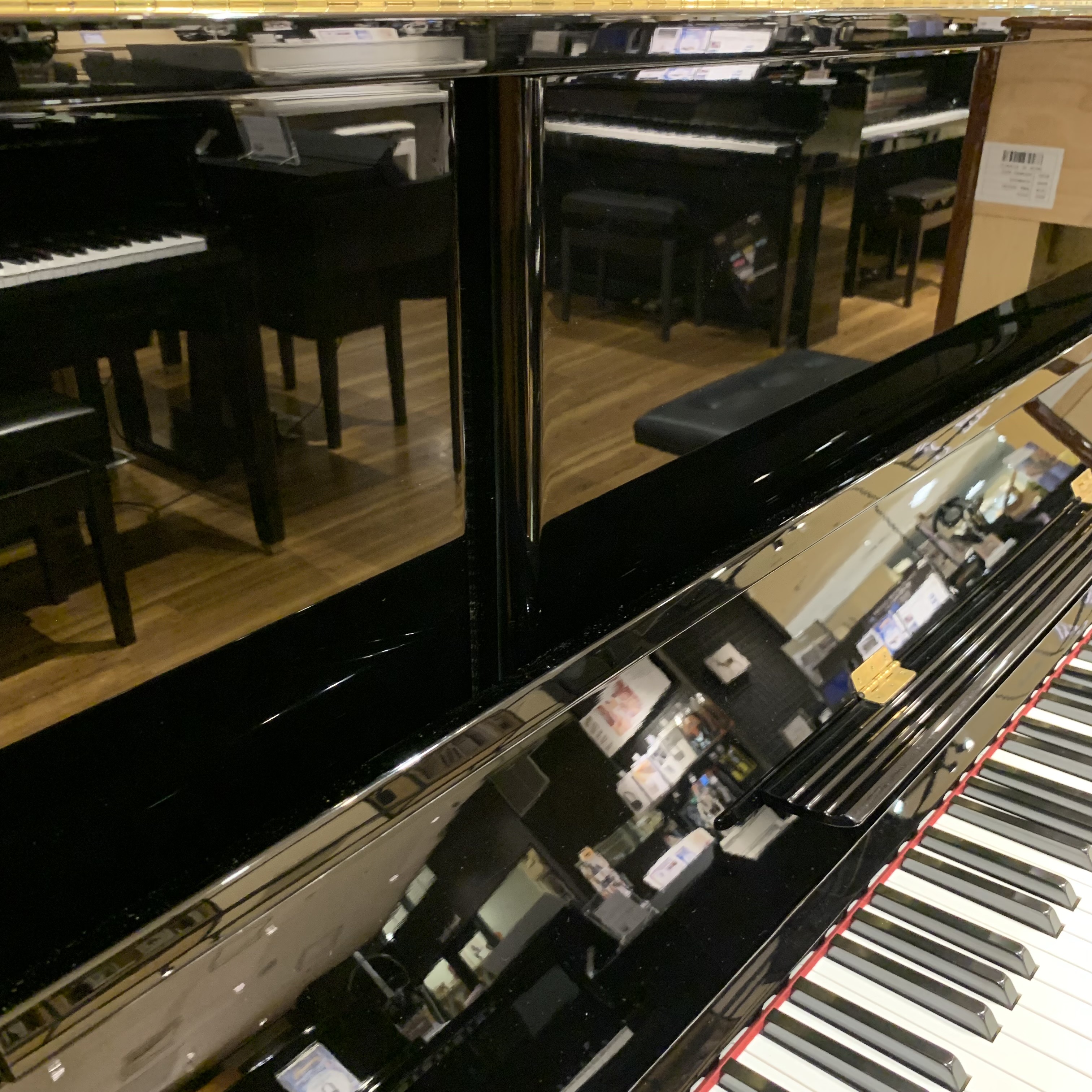 展示アップライトピアノ紹介】人気のヤマハ X支柱展示ラインナップ