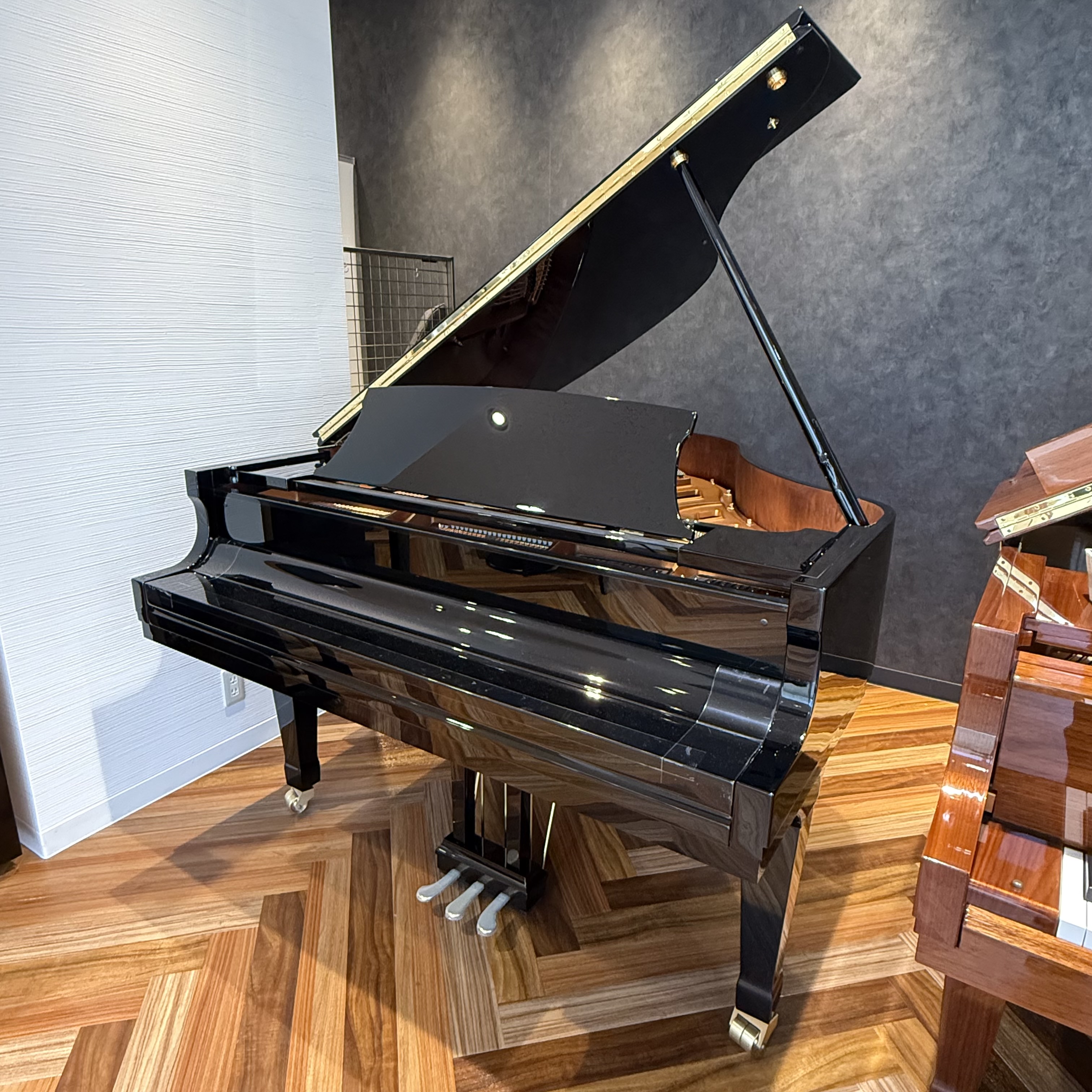 展示グランドピアノ紹介】Boston GP156PE Ⅱ 新仕様のグランドピアノ