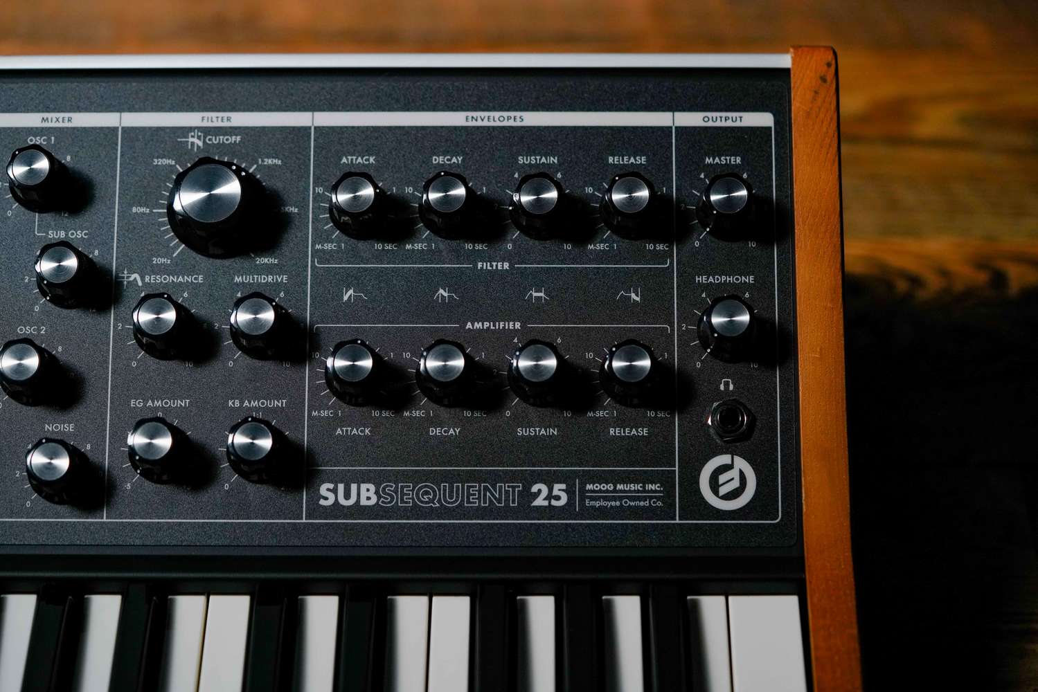 シンセサイザー】MOOG(モーグ) Subsequent 25発表！！【2/23日発売・2