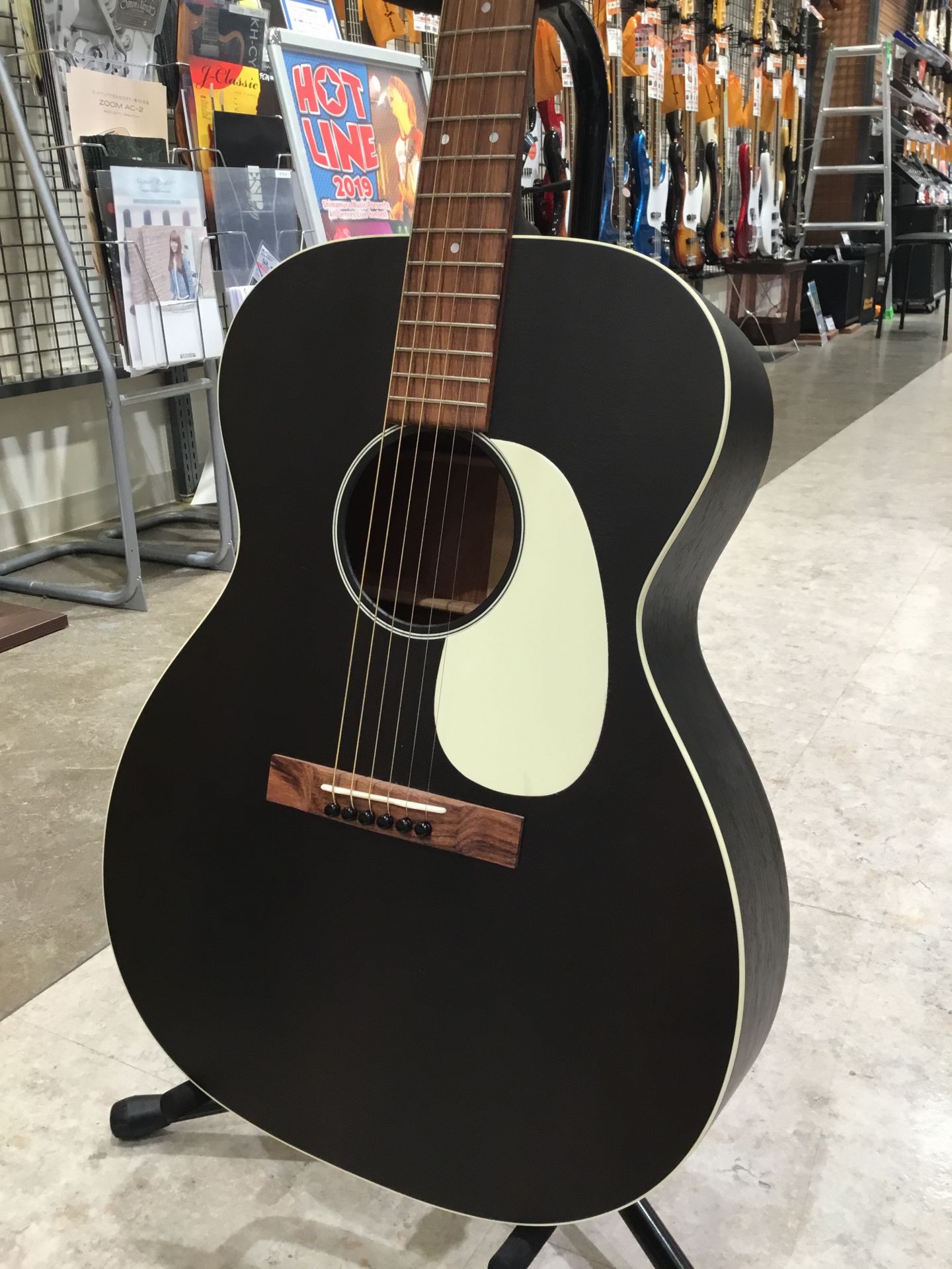 アコースティックギター新着入荷情報】Martin OOO-17 入荷しました