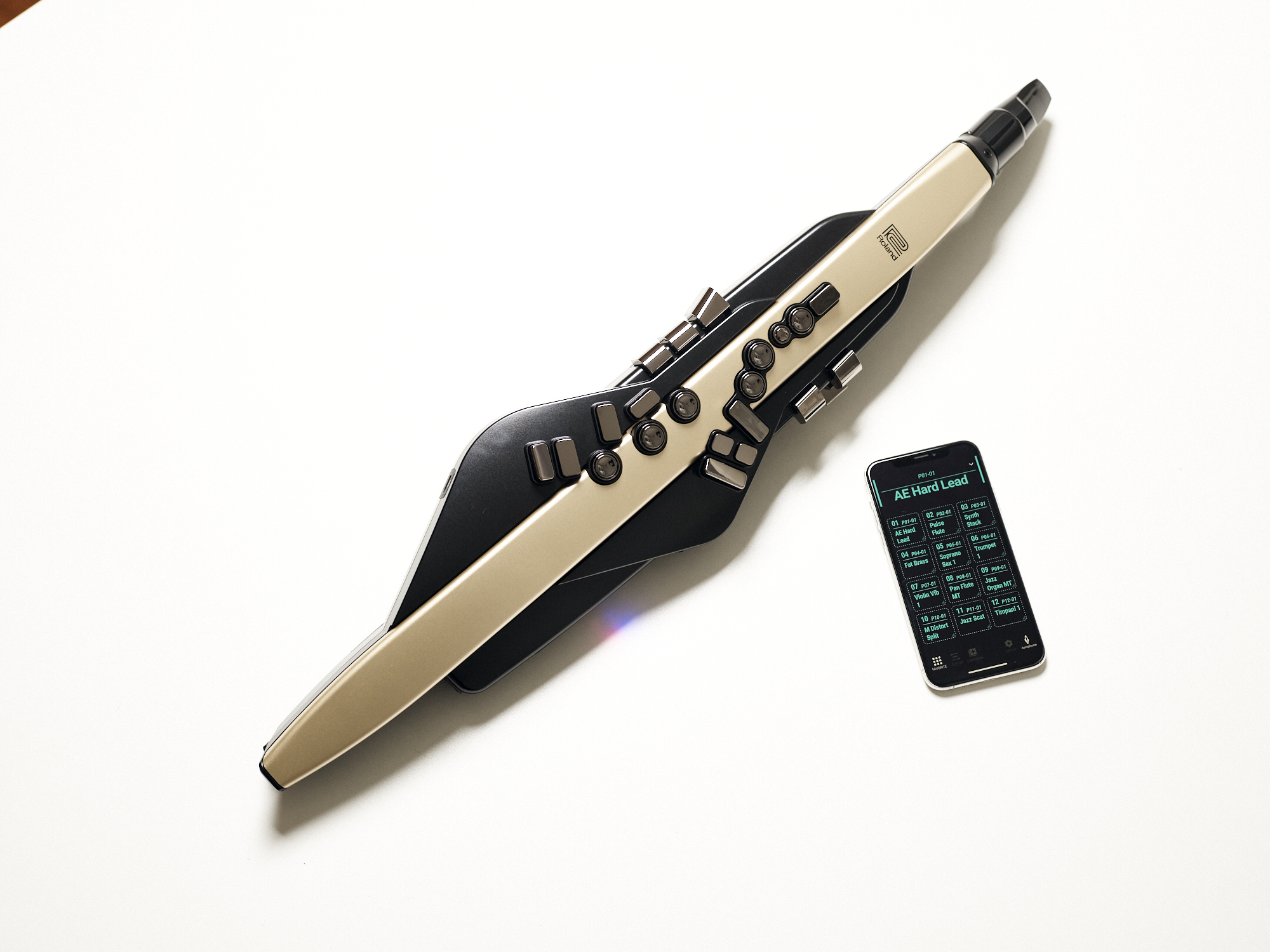 新製品情報】Roland Aerophone 「AE20/20SC」登場！｜島村楽器