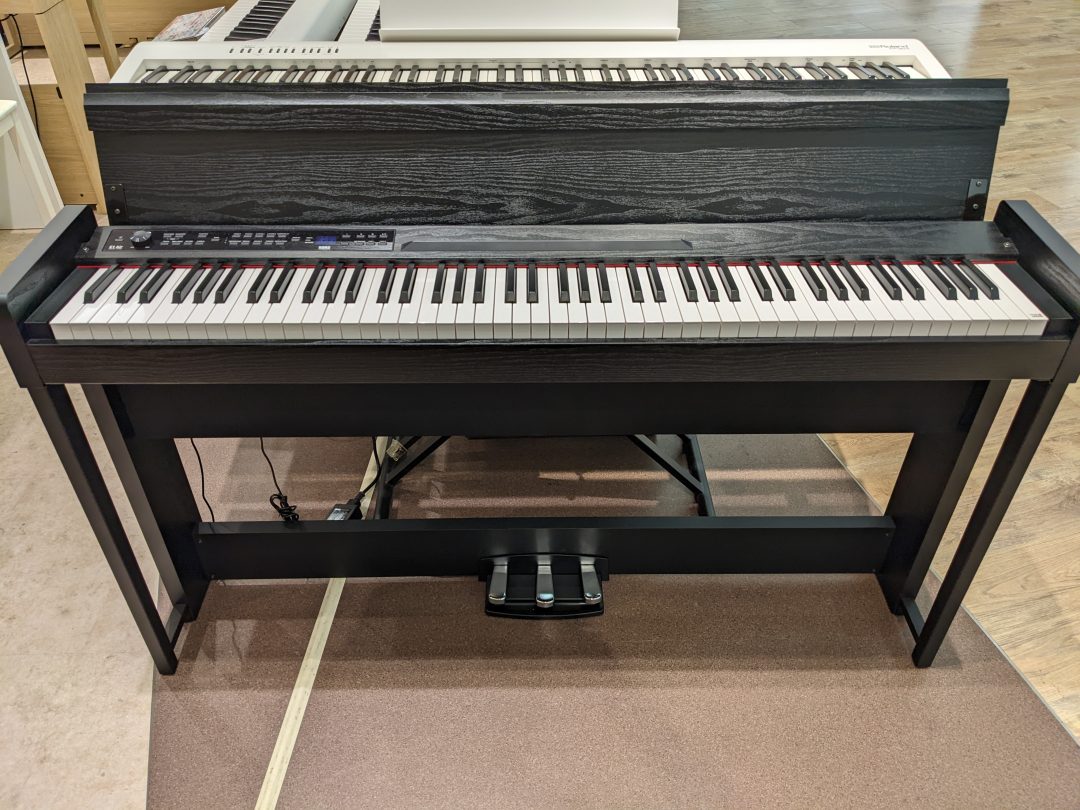 電子ピアノ】KORG C1Air/WBK（ウッデンブラック） 店頭展示始めました