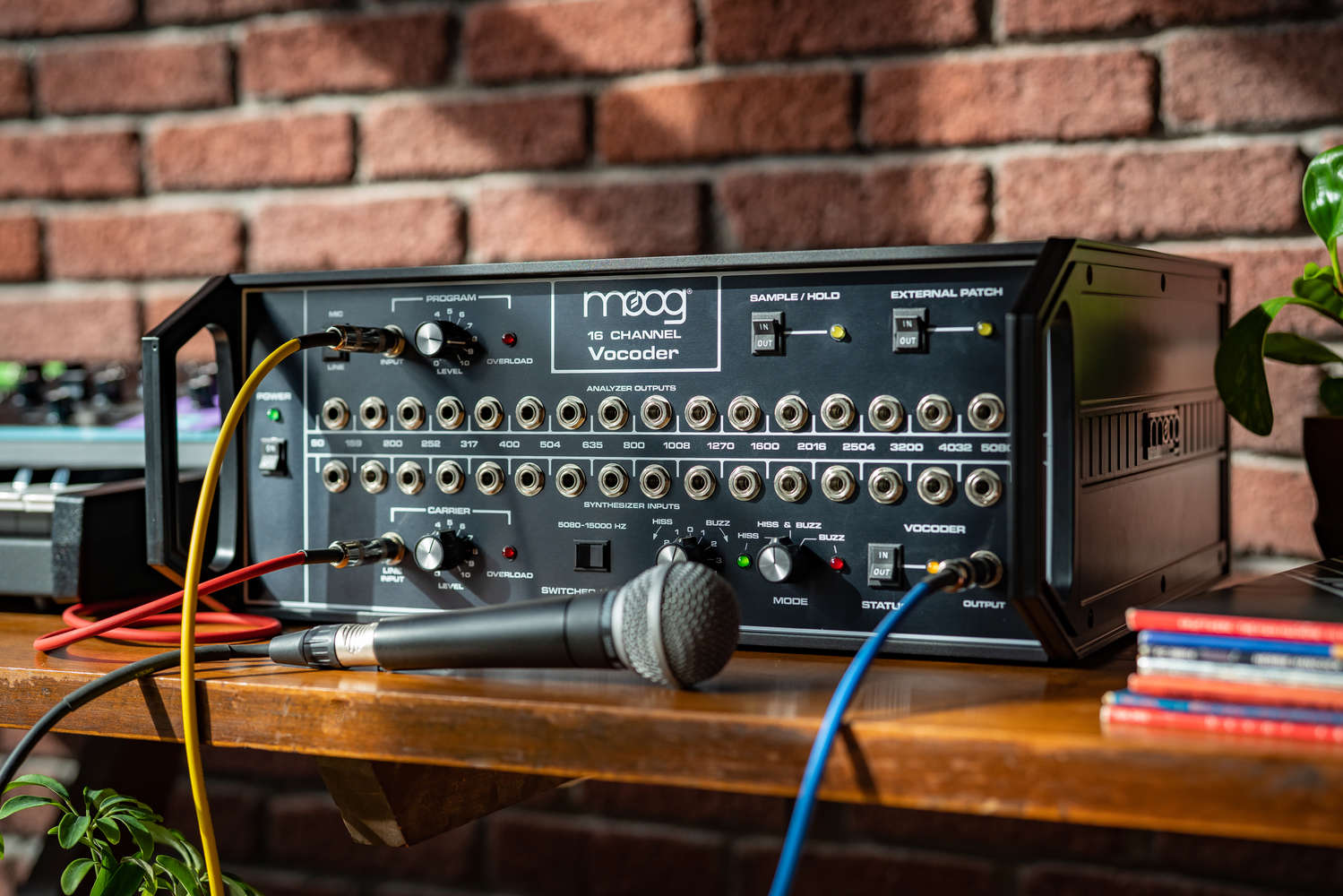 新製品】Moog 16 Channel Vocoder 予約受付中｜島村楽器 ラゾーナ川崎店