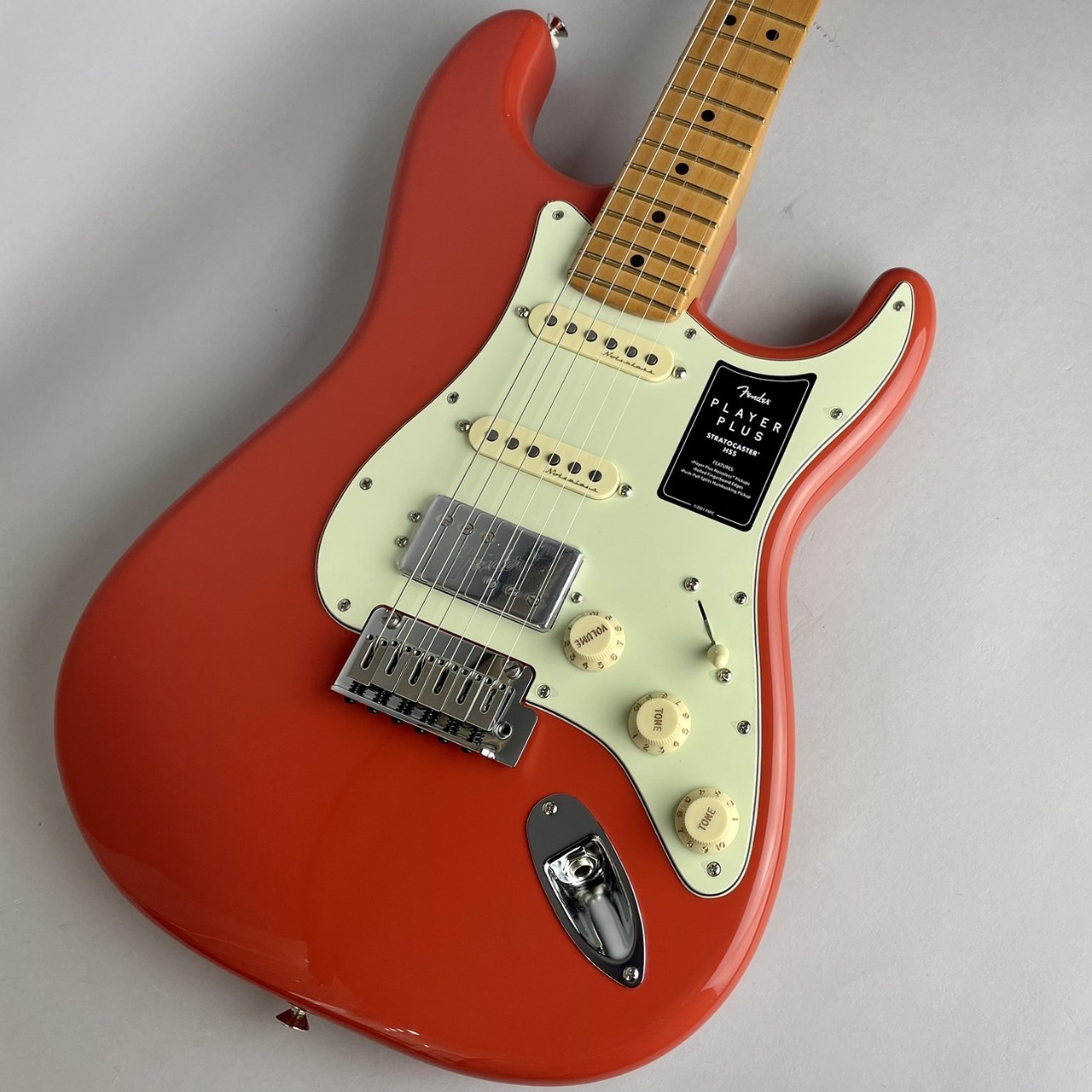 Fender】Player Plus Stratocaster HSS Fiesta Red入荷！｜島村楽器