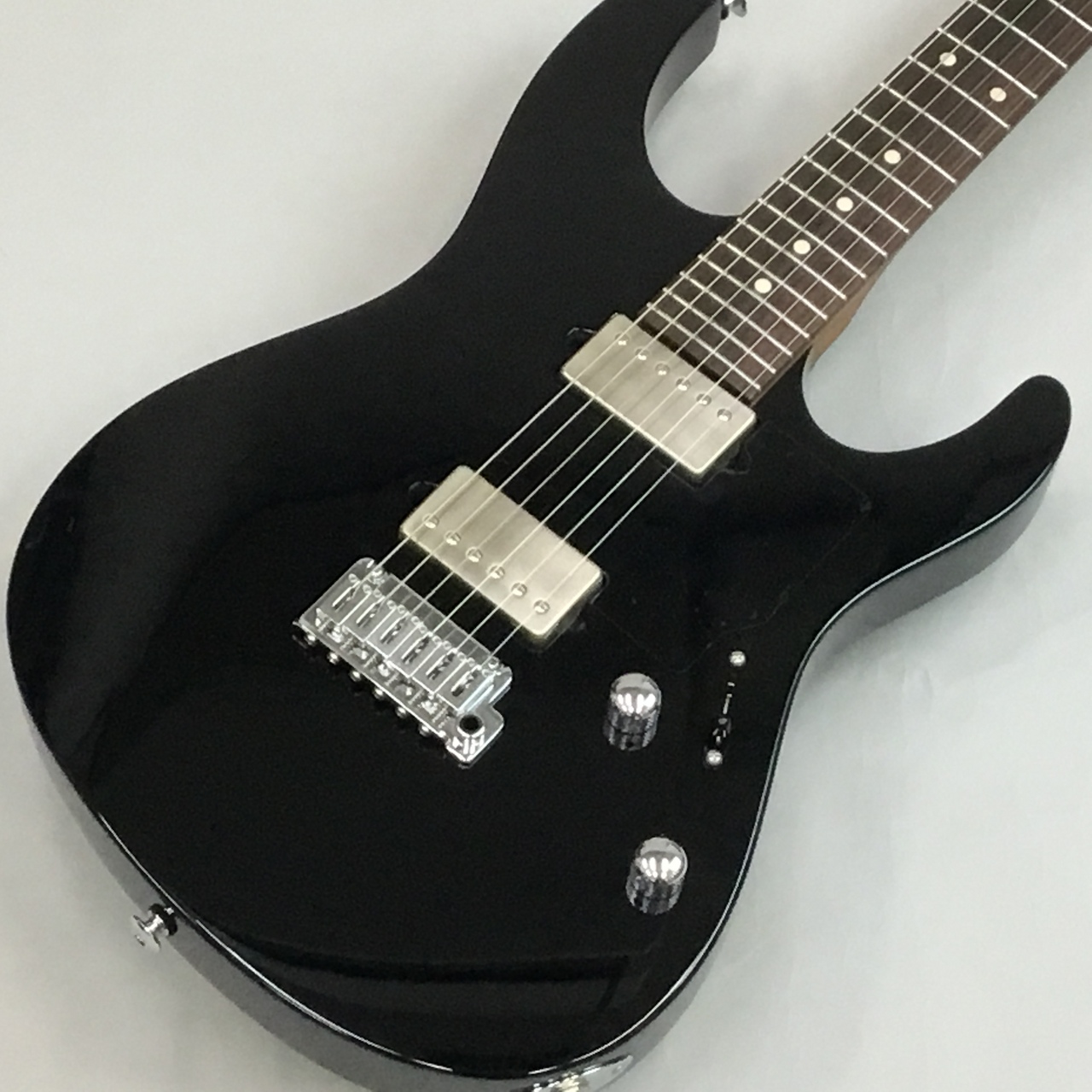 商品紹介】Suhr(正規輸入品) J Select Modern Roasted HH Thornbucker