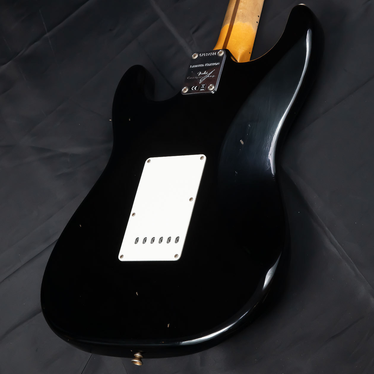 Fender Custom Shopから初めてのアーティストシリーズ製作から、30周年