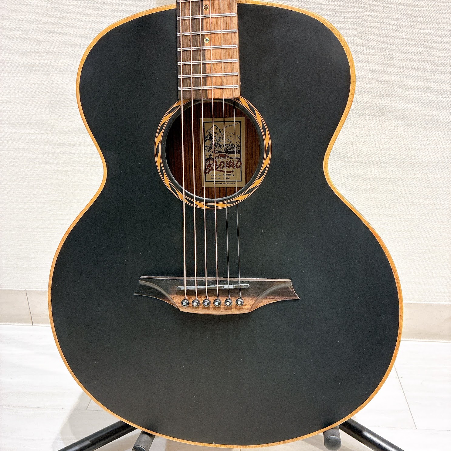 Bromo Guitars「BAT8ME BK」が大分店に入荷しました！コスパ抜群の