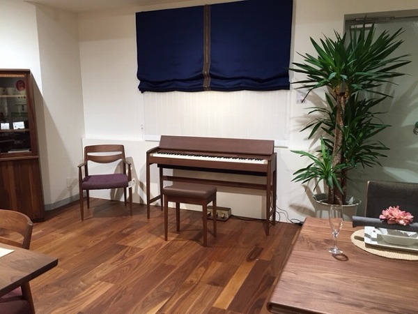 電子ピアノ】カリモク×ローランド KIYOLA（きよら）「KF-10」展示中