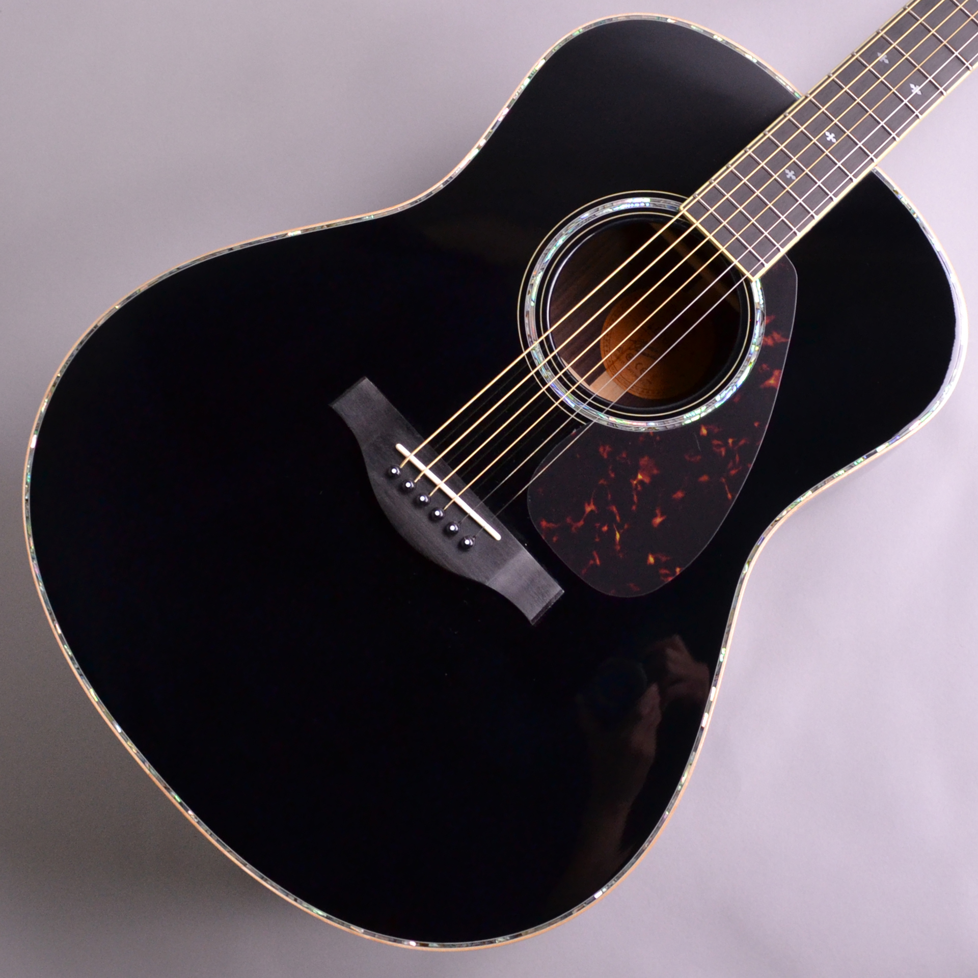 入荷情報】YAMAHA/LL16D ARE【アコースティックギター】｜島村楽器