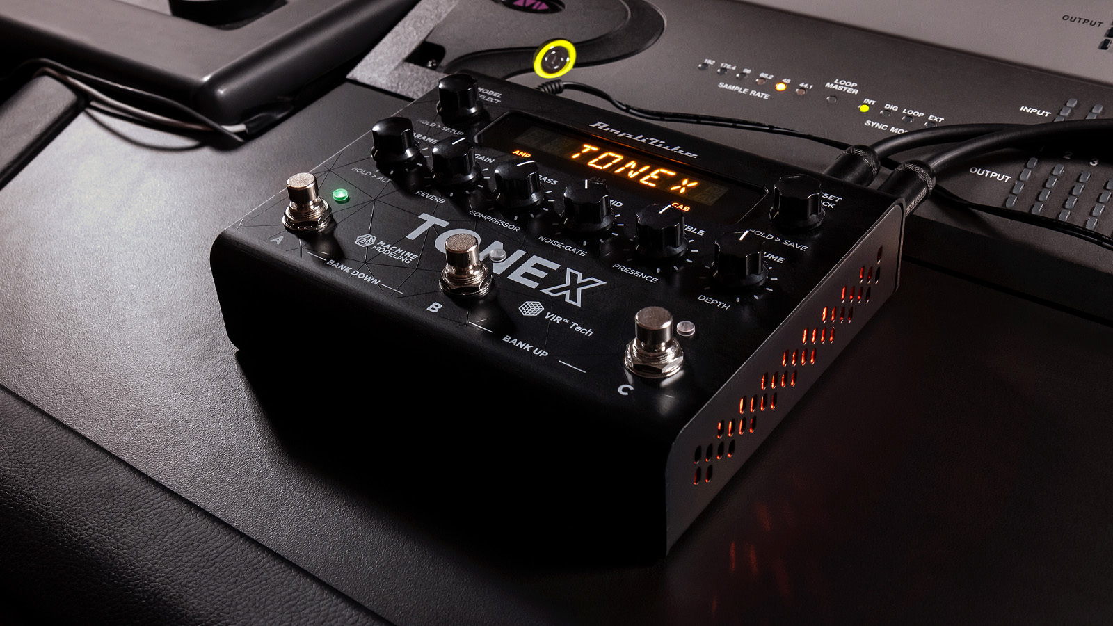 トーンペダル】「IK Multimedia TONEX Pedal」2023年3月下旬発売予定