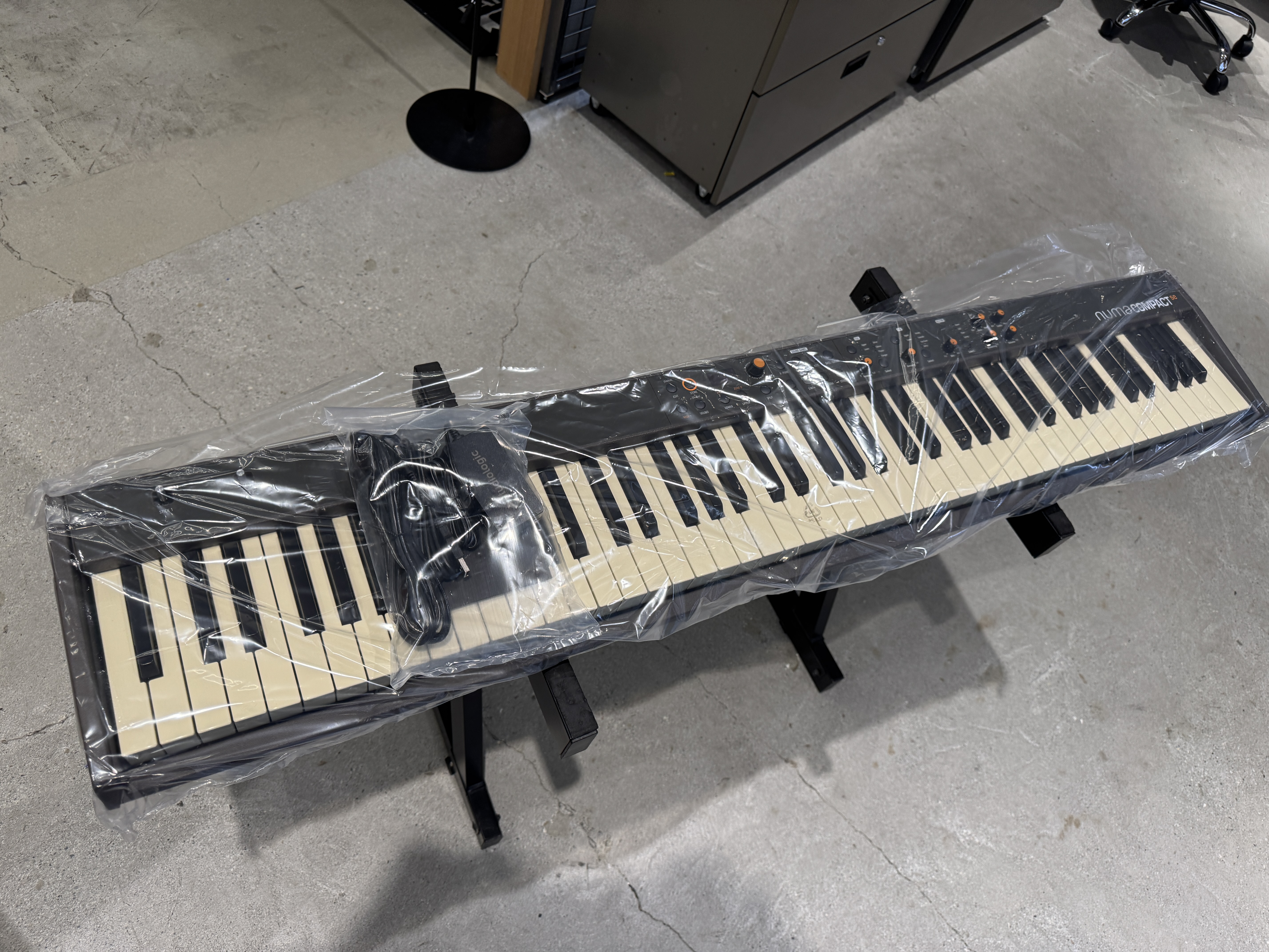 実機展示中】Studiologicの軽量ステージピアノNuma Compact SEが入荷