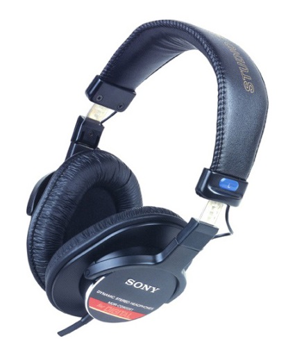 モニターヘッドホンの超定番！SONY『MDR-CD900ST』その魅力に迫る