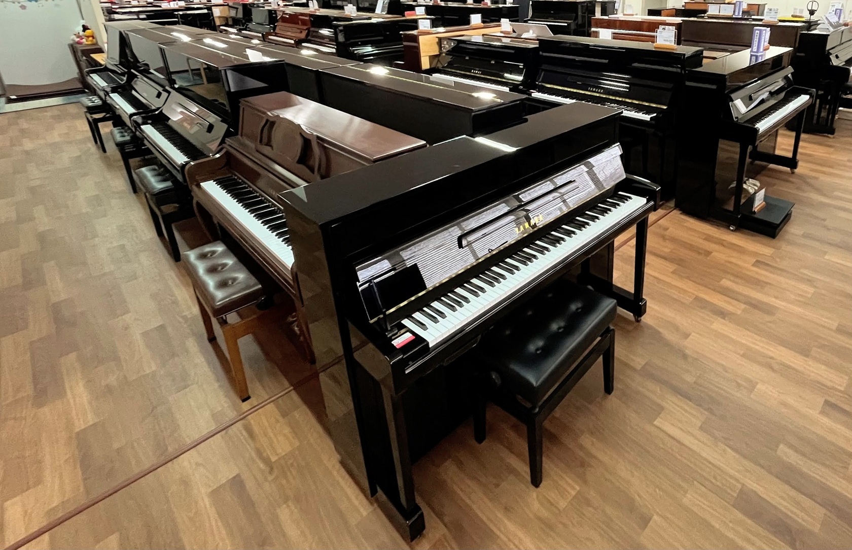 ヤマハ新品アップライトピアノ 全モデルの詳細／YU・YUS・bシリーズ