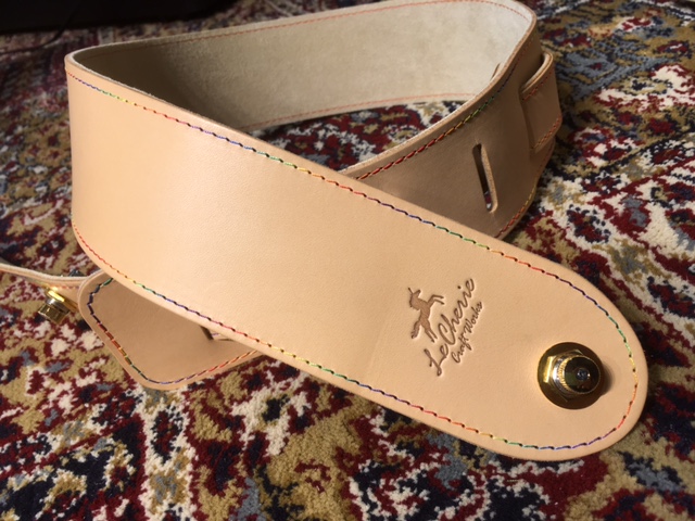 ギターストラップ】ストラップもオーダーする時代。ルシェリギター