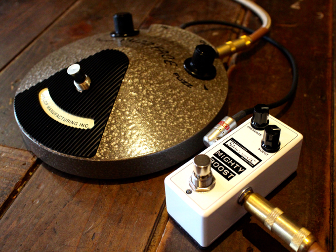 MIGHTY BOOST super natural Booster/Buffer | Shin's Music Official