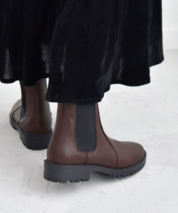 quaranciel: トラック ソール サイドゴア ブーツ｜ SHIPS 公式サイト