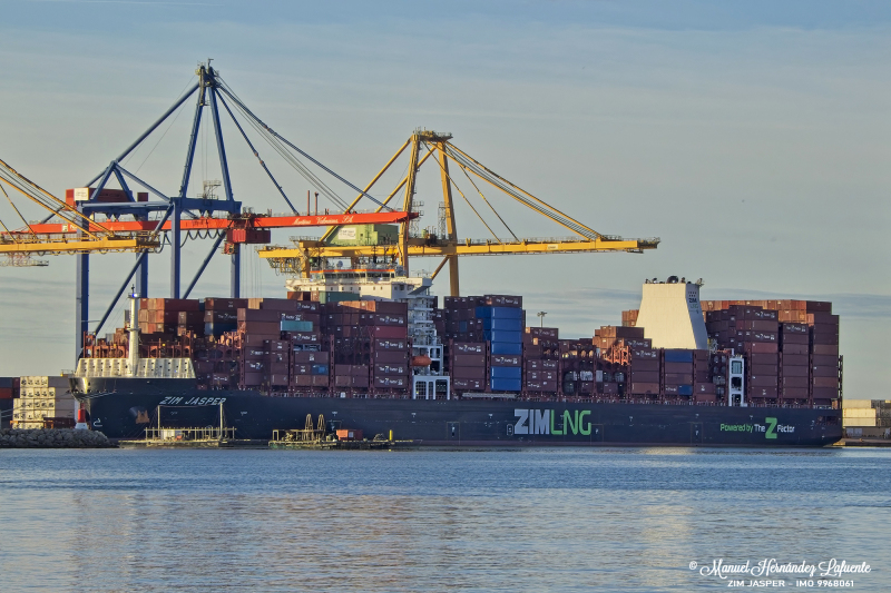 ZIM JASPER - IMO 9968061 - ShipSpotting.com - Ship Photos