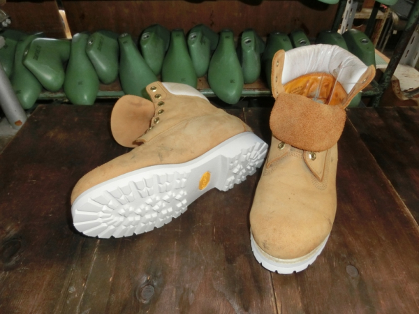 ティンバーランド27016をヴィブラム528Kホワイトでソール交換！|全て