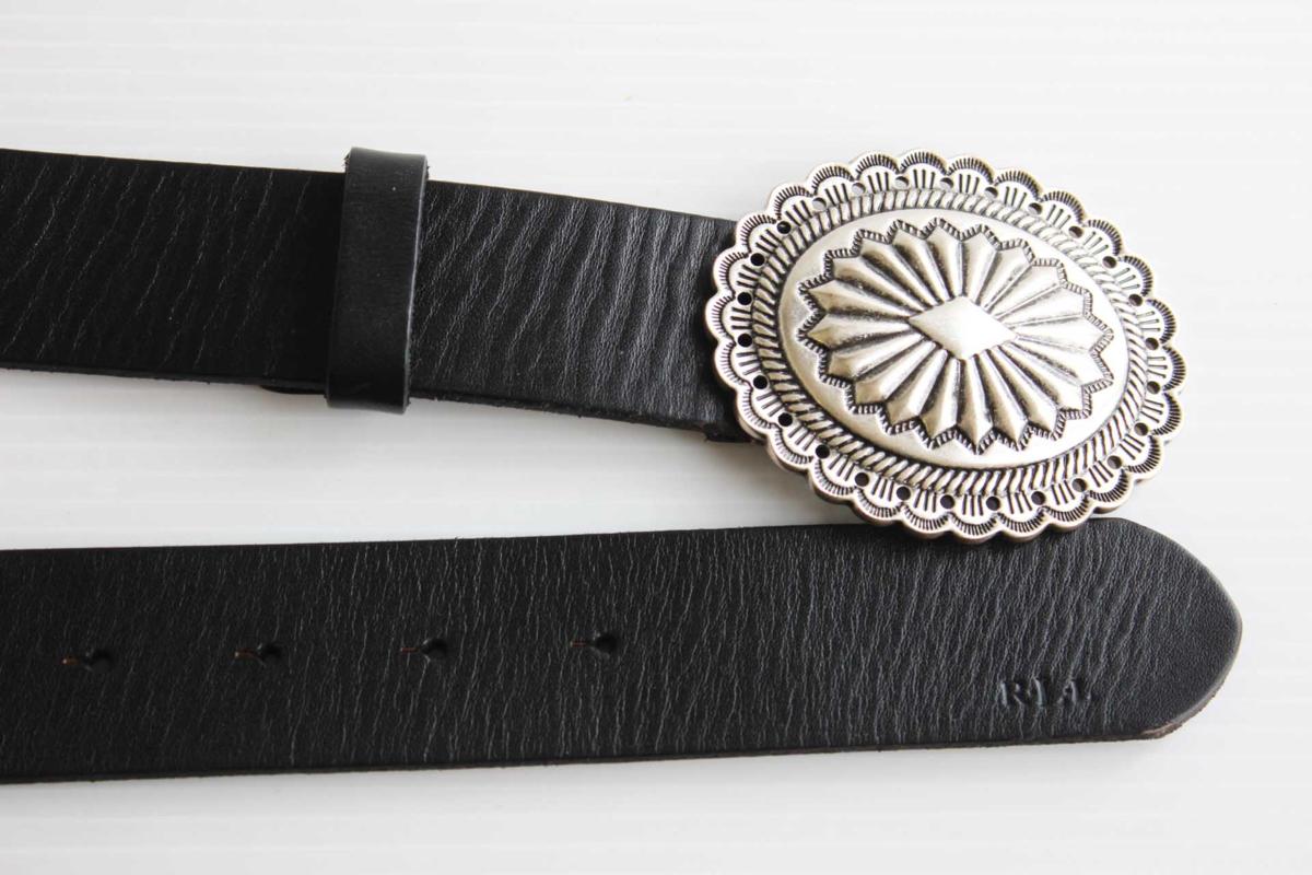 新品☆LAUREN ラルフローレン コンチョ バックル レザーベルト 黒 S