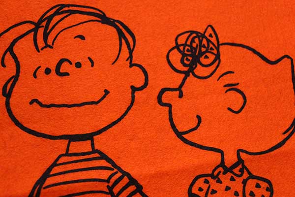 70s PEANUTS LINUS&SALLY LOVE フェルト ペナント オレンジ
