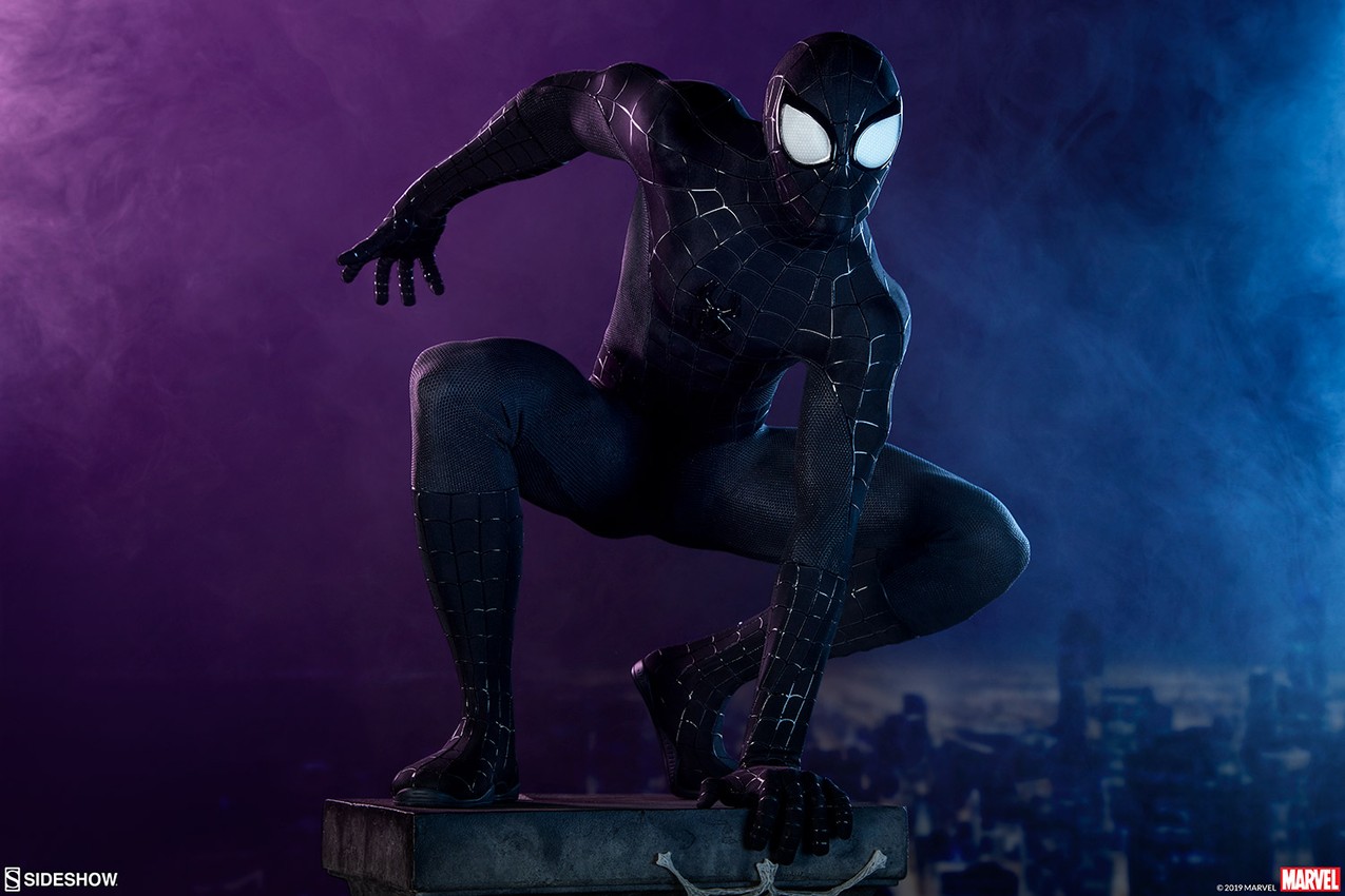 Spider-Man (Black Suit Variant) Legendary Scale™ Figure | Sideshow