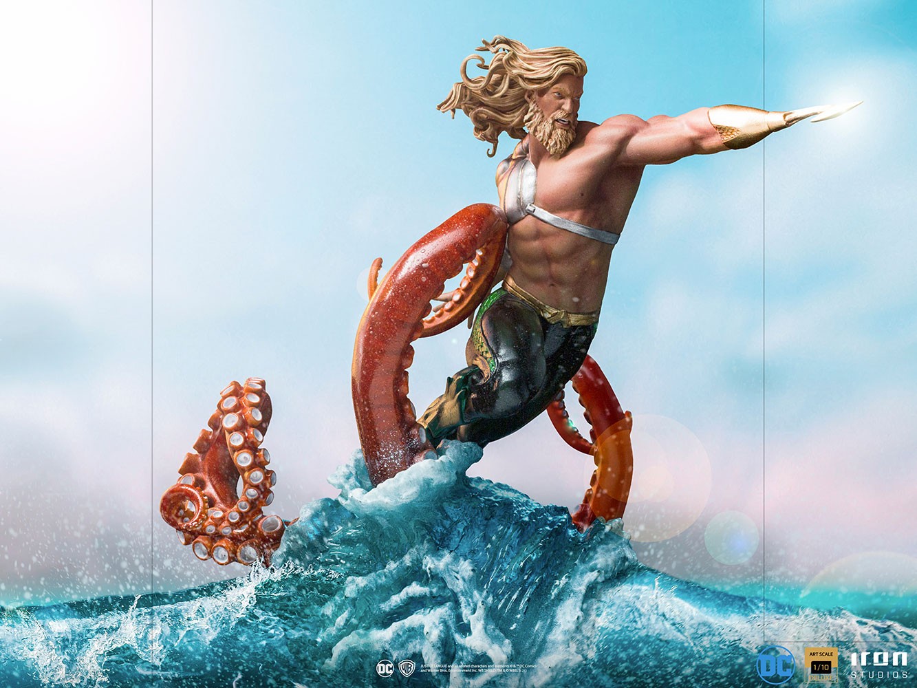 Aquaman Deluxe 1:10 Scale Statue by Iron Studios | Sideshow