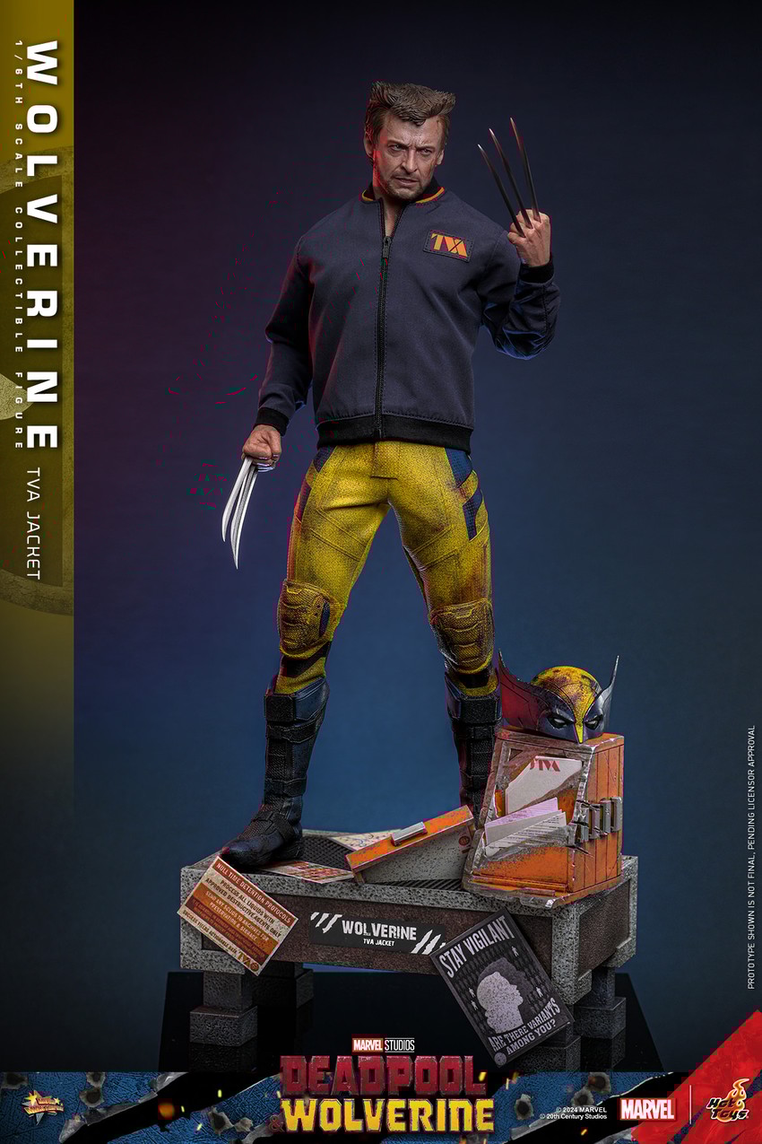 Wolverine (Jacket Version) Sixth Scale Figure by Hot Toys