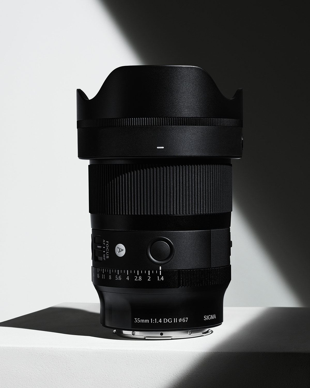 SIGMA 35mm F1.4 DG II | Art Lens | SIGMA Corporation of America