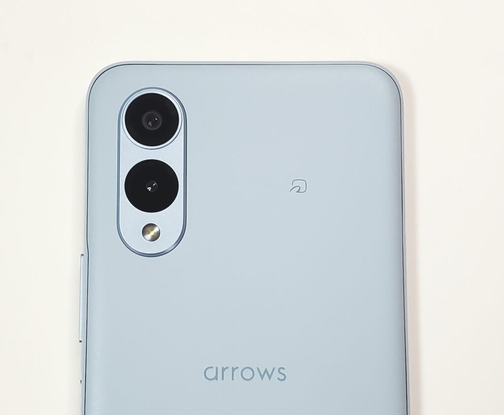 UQモバイルのarrows We2 FCG02が値下げで一括1円！実機をレビュー