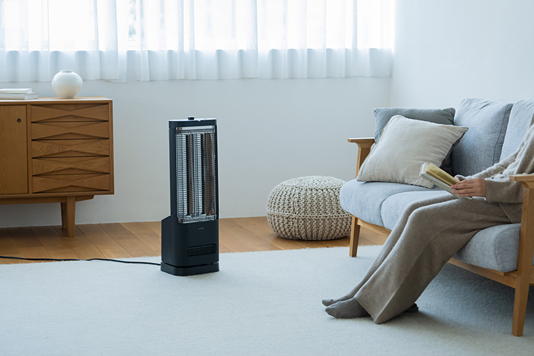 足元ファンヒーター付き 遠赤外線暖房機 にこポカ ｜シロカ