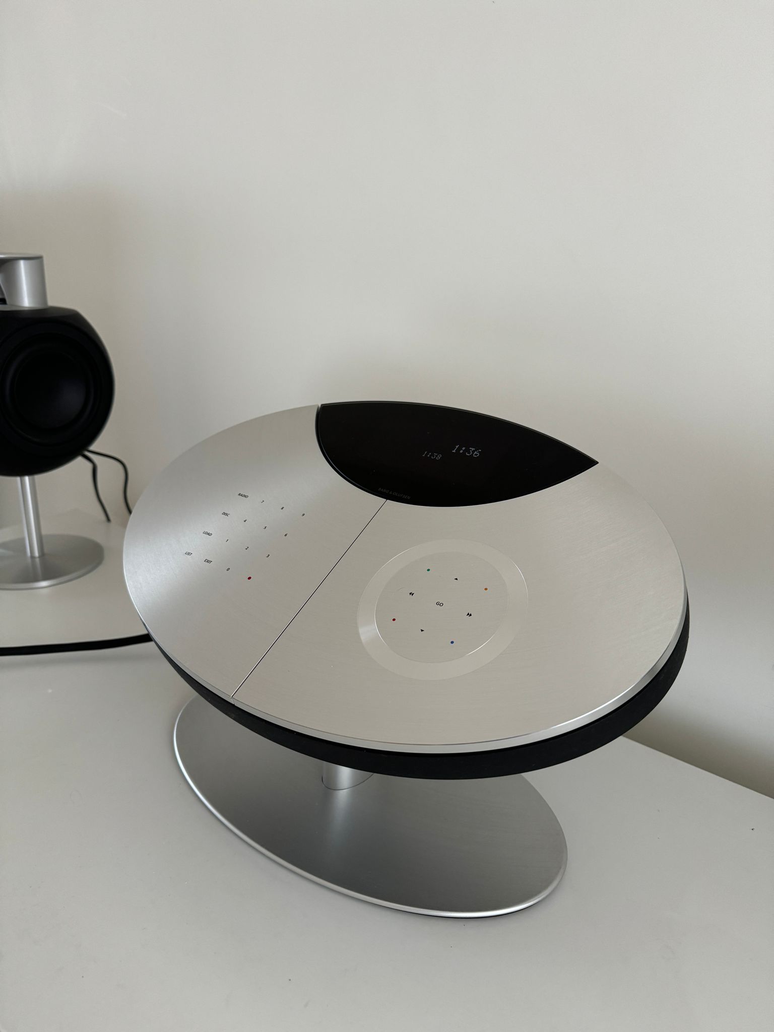 Bang & Olufsen Beocentre 2 and BeoLab 3 - Complete Set | SkynnexAV
