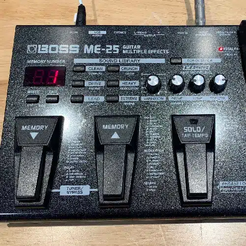 Boss ME-25 Guitar Pedal - Best Price