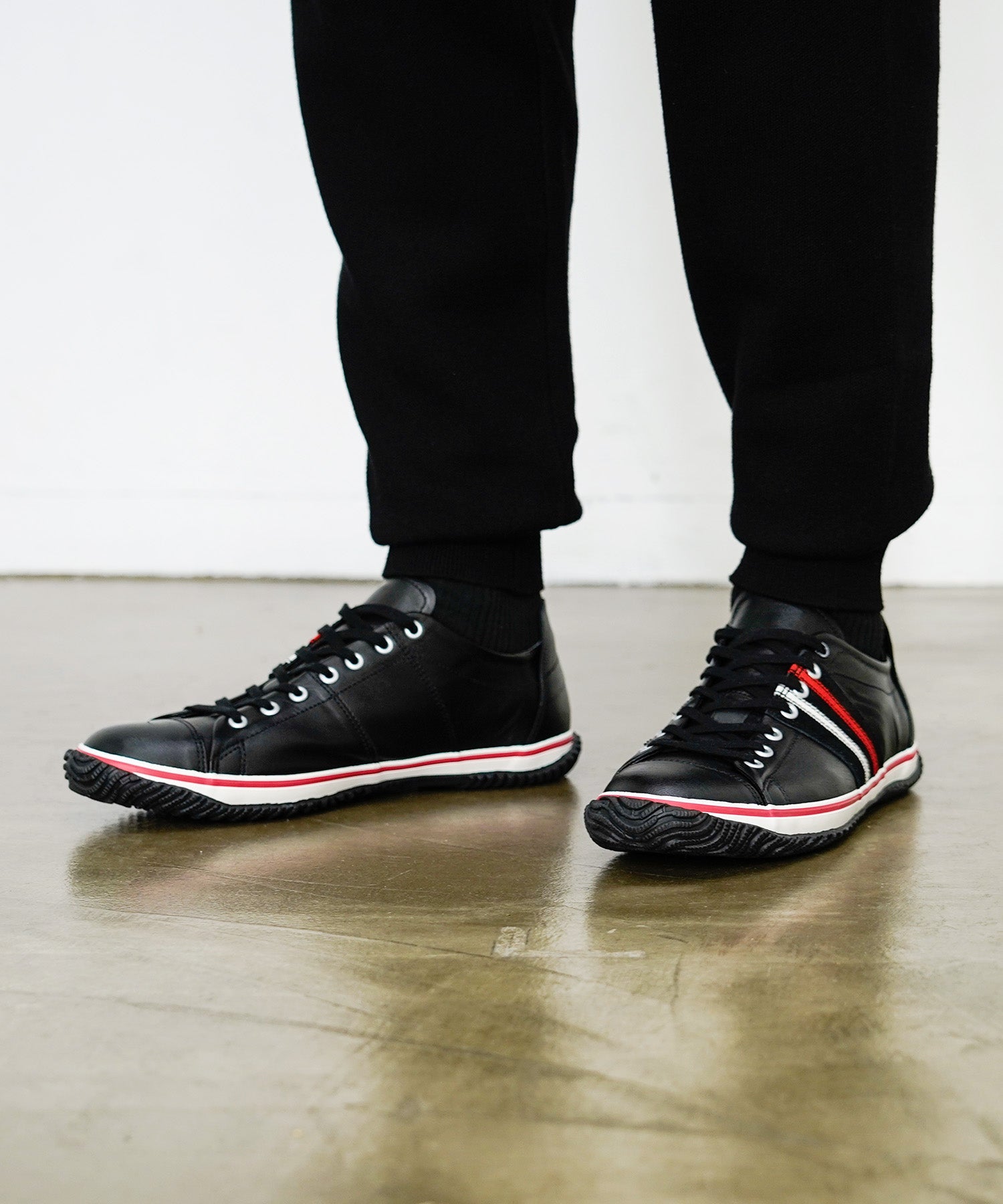 SP-198 Black | 国産ハンドメイド スニーカー スピングル