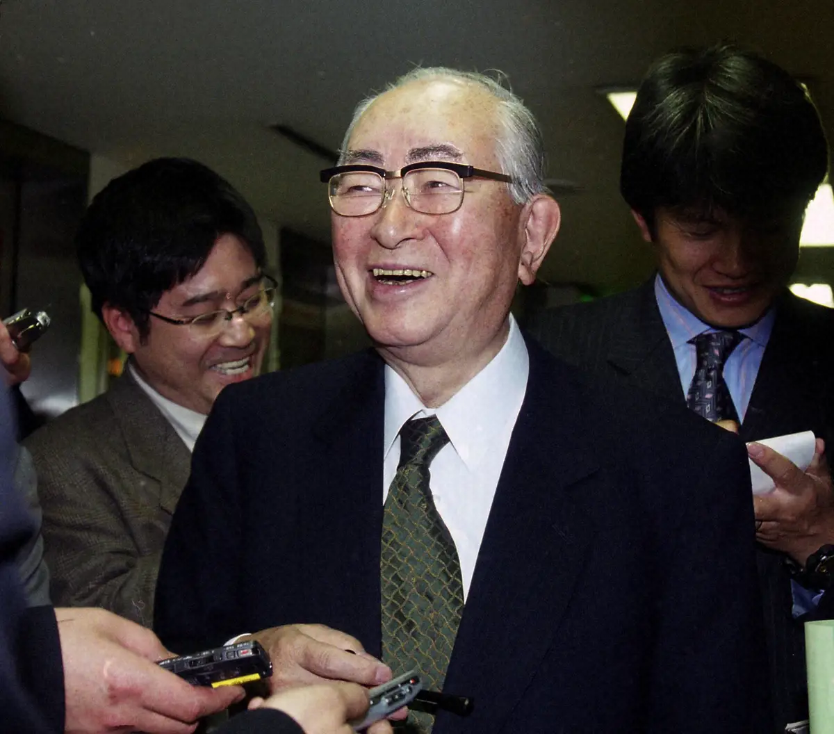 渡辺恒雄さん死去 名物オーナー数々の「ナベツネ伝説」 「たかが選手が