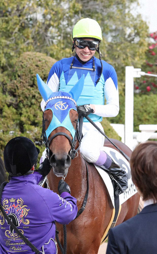 京都新馬戦】ビルゴ弔い白星デビュー!武豊 アドマイヤとの11年ぶり