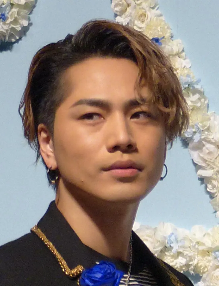 三代目JSB」登坂広臣 愛車との2ショット公開に「かっけぇ～」「高そう