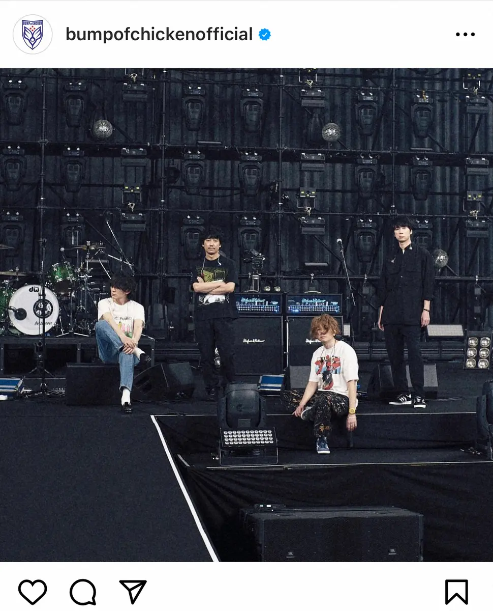 BUMP OF CHICKENの（左から）藤原基央、升秀夫、直井由文、増川弘明