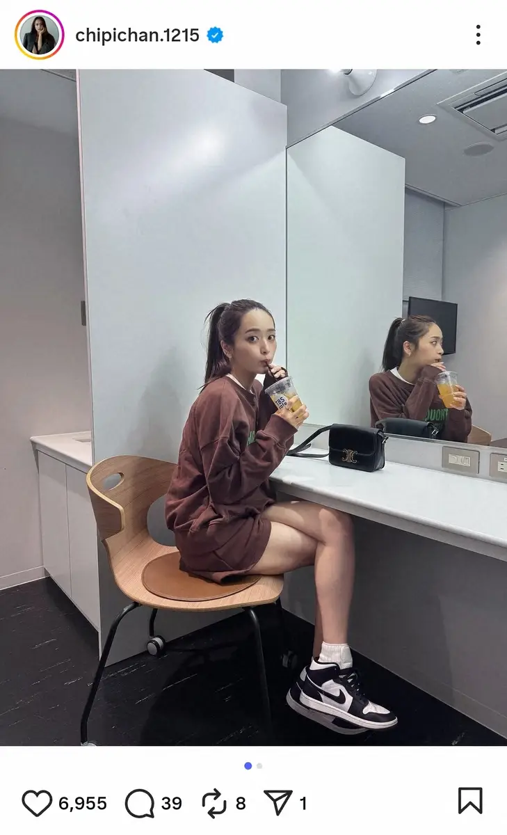 近藤千尋 ショーパンスウェットで美脚スラリ！ダンス練習オフSに「若さ