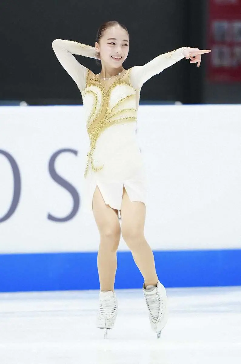 フィギュア 今大会最年少13歳の上薗恋奈が66・22点「楽しんで、気持ち