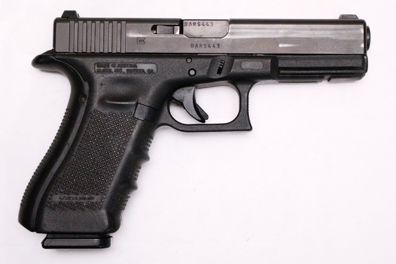 Glock 22 Gen4 40 S&W Police Trade-in Pistol | Sportsman's Outdoor